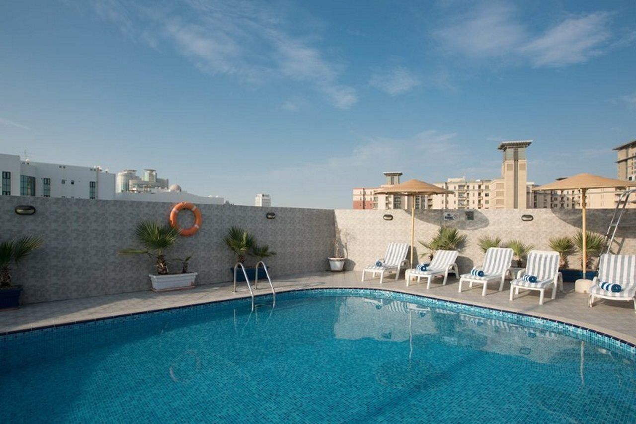 Landmark Riqqa Hotel Dubai Exterior photo