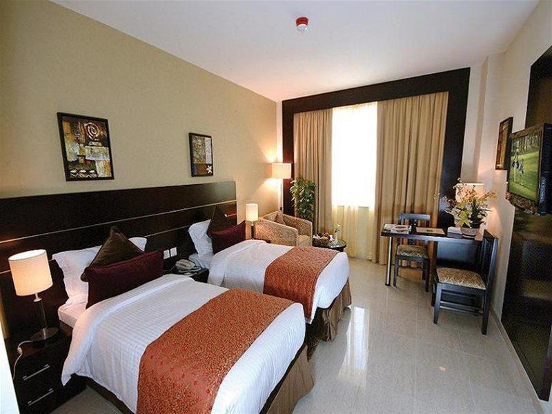 Landmark Riqqa Hotel Dubai Exterior photo